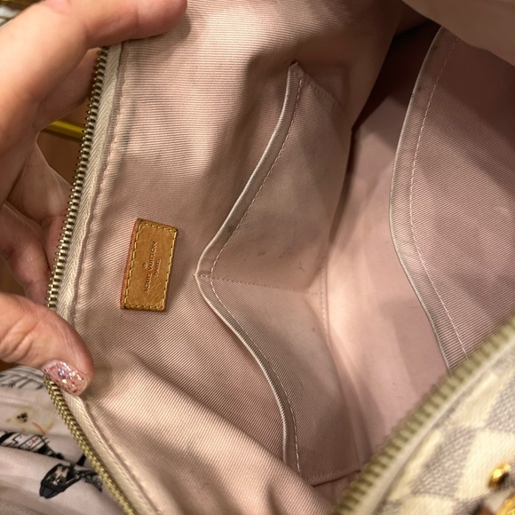 EXCLUSIVE & DISCONTINUED LOUIS VUITTON LYMINGTON DAMIER AZUR BAG - Picture 6 of 13